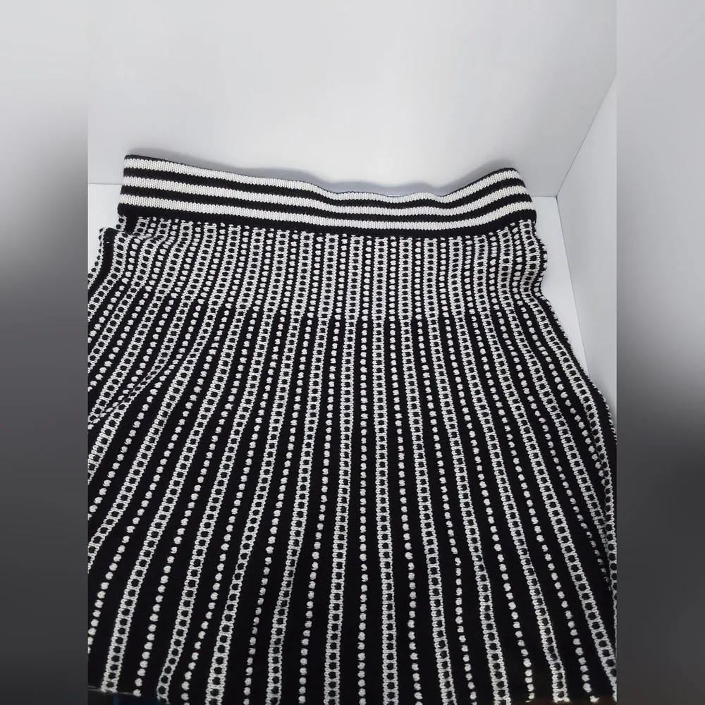 Catherine Malandrino Skirt - Picture 4 of 8